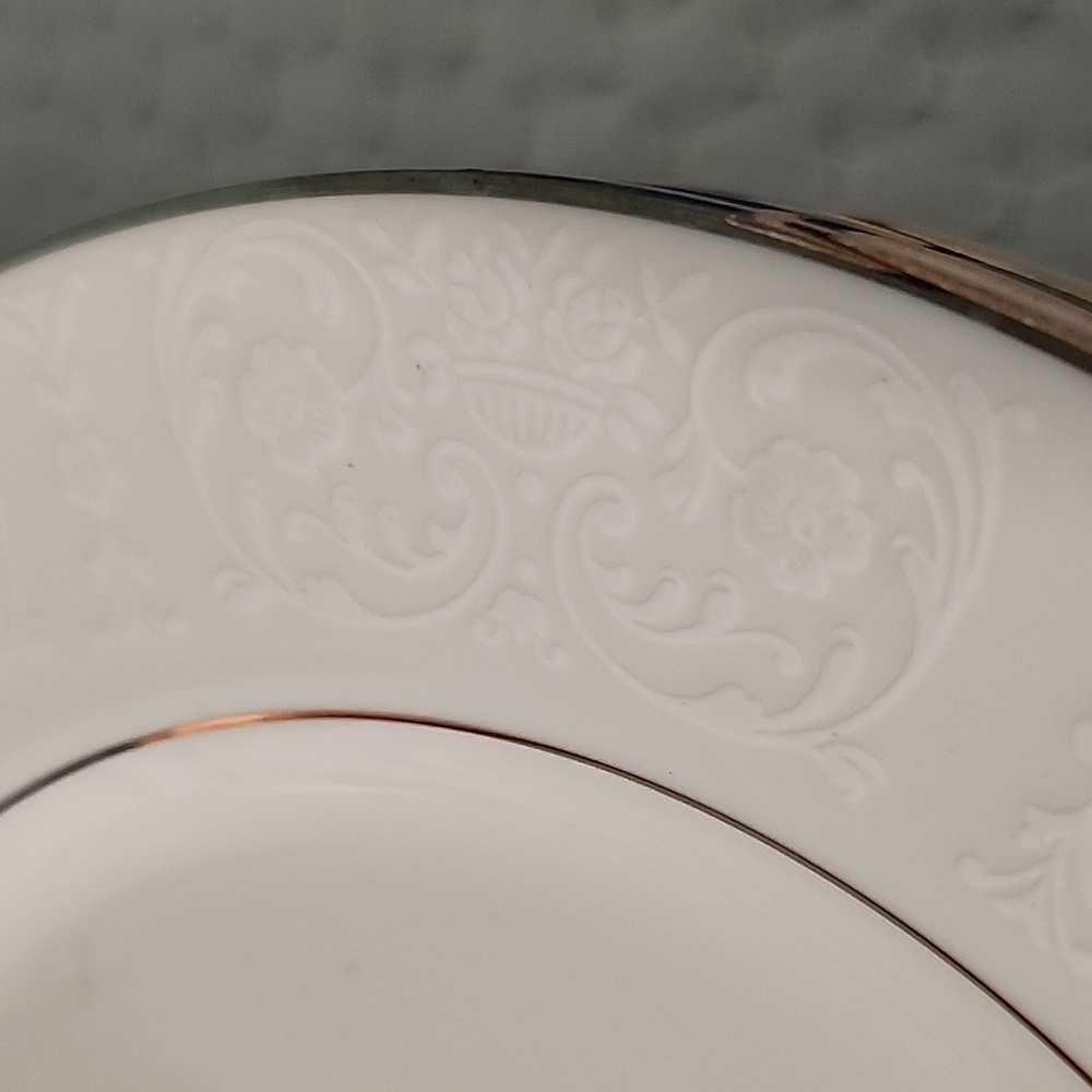 Set Of 8 Bridal Lace 8" Fine China Saucers From Royal Song Made In Japan - Picture 2 of 5